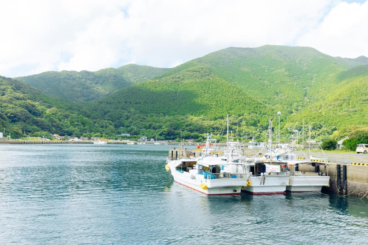 Villa Miyako 源泉かけ流し客室温泉ヴィラ みやこ別邸 Goto Exterior photo