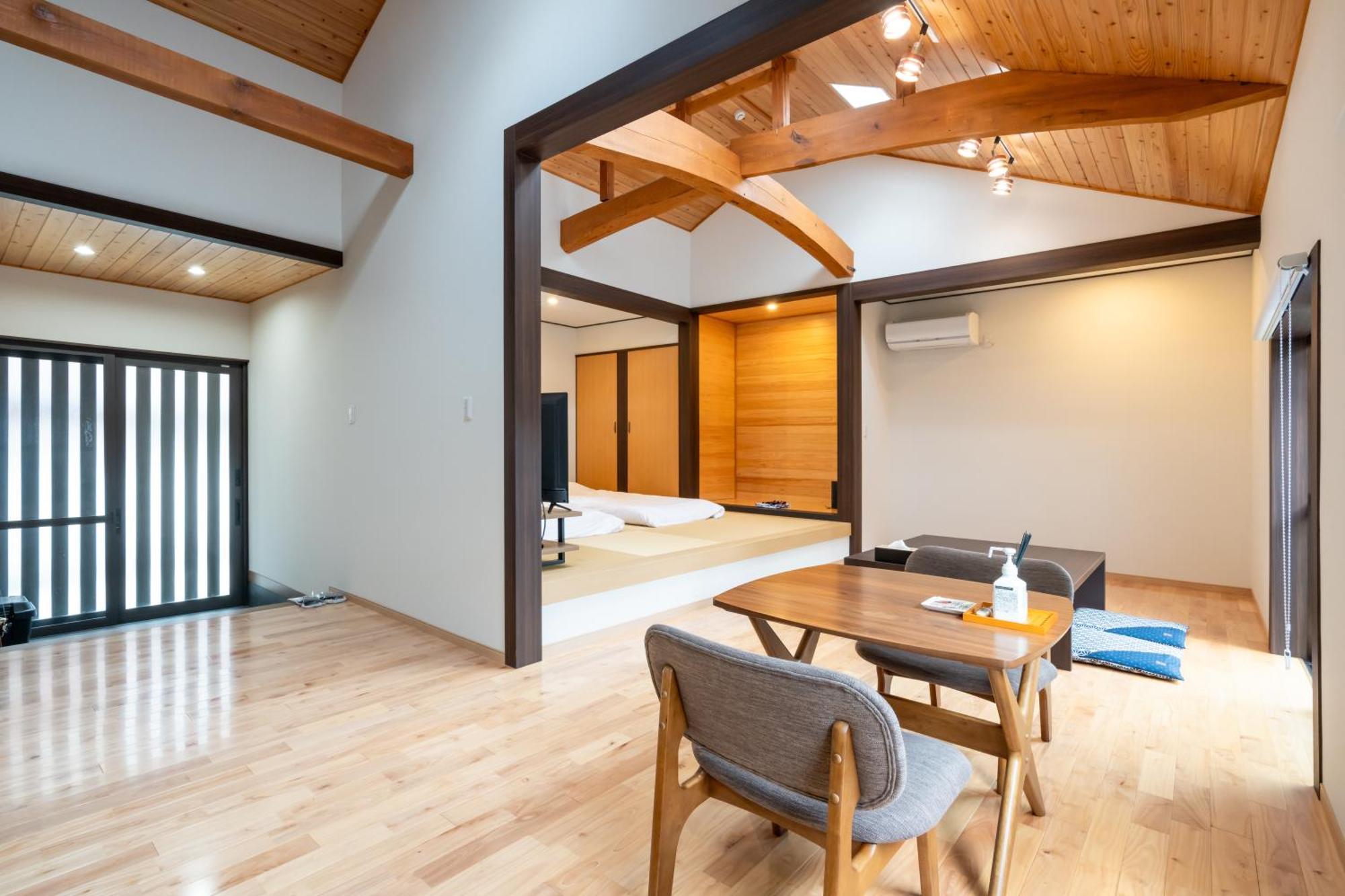Villa Miyako 源泉かけ流し客室温泉ヴィラ みやこ別邸 Goto Exterior photo